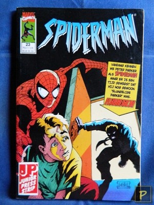 Spiderman 023 - Flashback! - De jonge Peter Parker in 'En er zijn monsters'